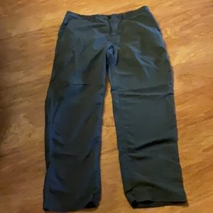 REI Men’s size 32x32 nylon pocketing gray pants.